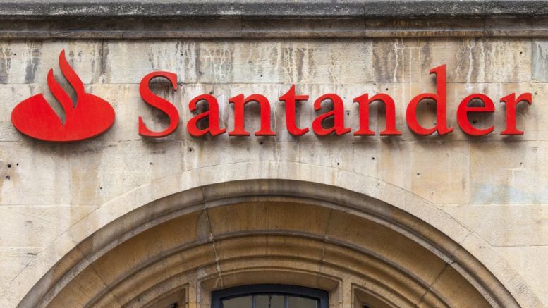 Santander Backs Ethereum with Gold Sponsorship of Devcon2