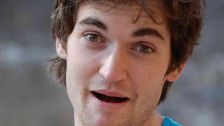Ross Ulbricht pleads not guilty on all charges
