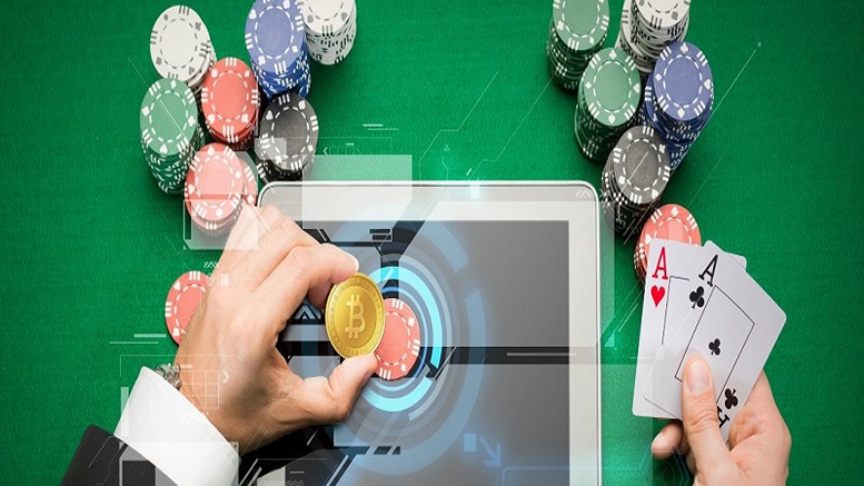 Revolutionizing the Casino Industry with Bitcoin