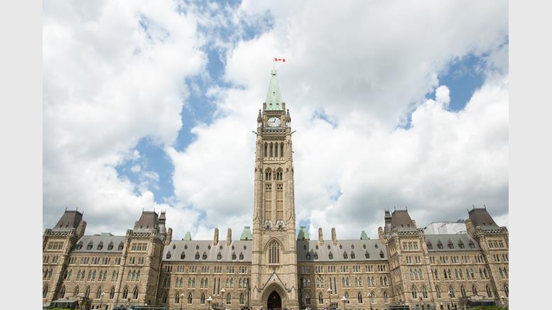 Canadian Senate Panel Calls for 'Light Touch' Bitcoin Regulation