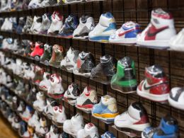 Blockchain Allows Sneaker Manufacturer To Prevent Counterfeiting