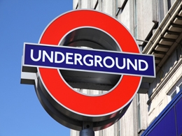 Apple Pay Users in London Double-charged for Public Transport, Bitcoin A Superior Alternative