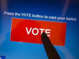 Developer Readies Bitcoin-Based Voting Machine For 2016 Election