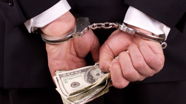 Will Bankers Go to Jail if the Market Collapses Again?
