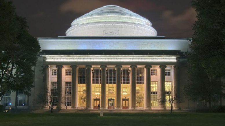 MIT Students Raise Money to Distribute Bitcoin Among Undergraduates