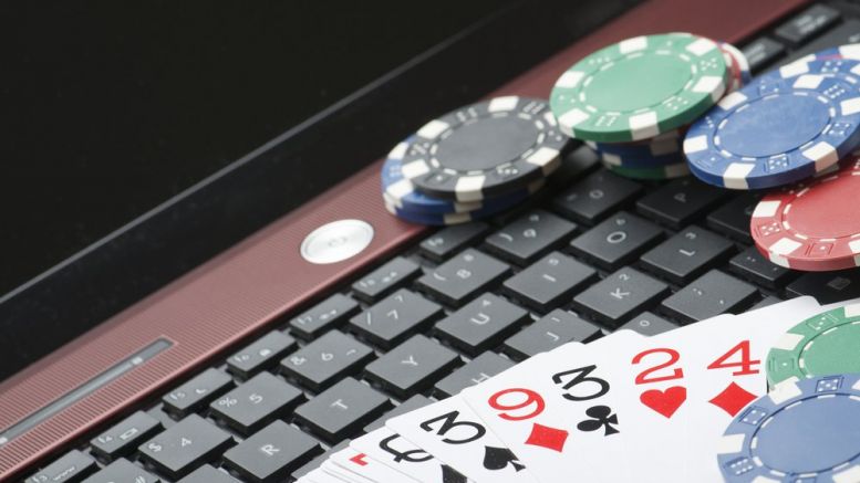 Licensed U.K. Online Gambling Operator Accepts Bitcoin Payments