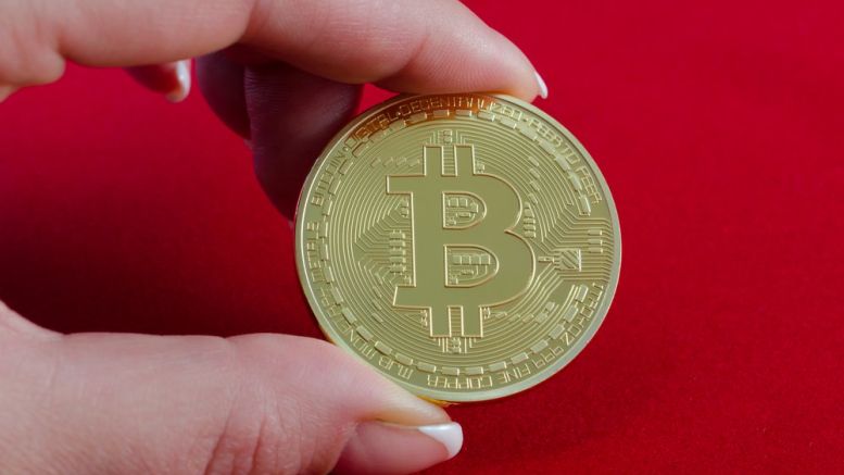 Chinese Investors Flock to Bitcoin as Yuan Falls, Igniting Fears of Government Action