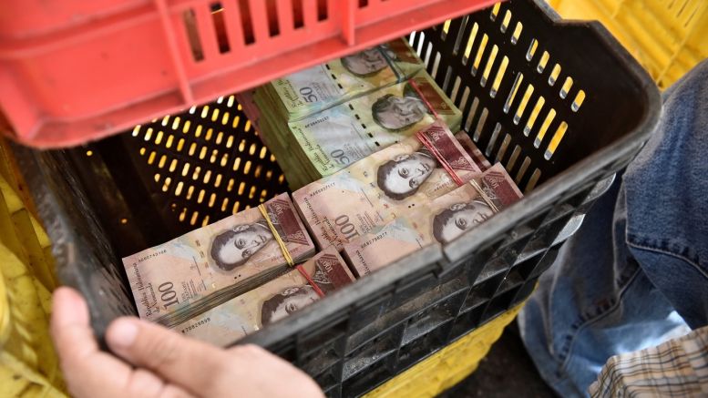 Venezuela Prints Bills, Closes Borders – Bitcoin to the Rescue