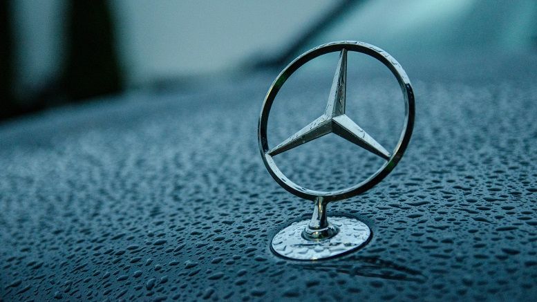 Mercedes Buys Bitcoin Service Provider in ‘Digitization Strategy’