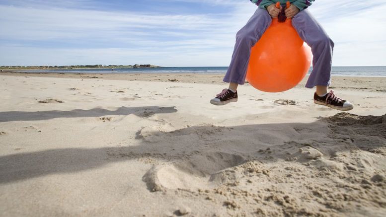 Newsflash: Bitcoin Price Bounces Back Above $1,100