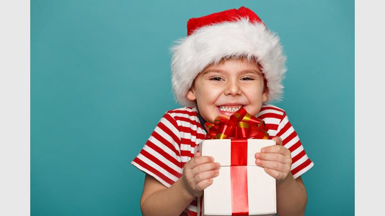 10 Awesome Christmas Gifts to Buy with Bitcoin