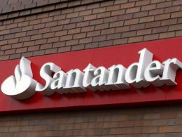 New Santander App Combines Ripple & ApplePay