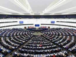 EU Parliament Votes for Light-Handed Regulation of Blockchain Technology