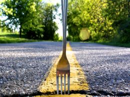 Ethereum’s Hard Fork is a Lesson for the Bitcoin Community
