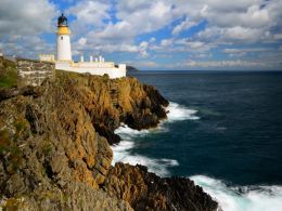 Isle of Man Tests Blockchain for IoT Solutions