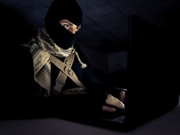 Former CIA Analyst Says Terrorists Utilize Bitcoin to Boost Funding