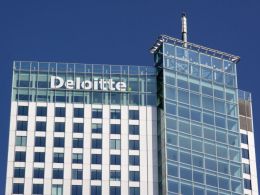 Deloitte Delves Into The Blockchain Conversation with Interactive Branded Paper