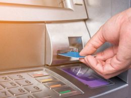 The Average ATM Withdrawal Fee is Now 9% Of The Total Amount