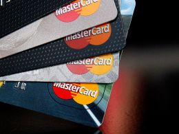 An Entrée For Bitcoin? Online Gambling Payment Processors Block Prepaid MasterCards In Over 100 Countries