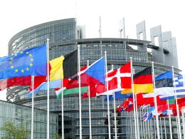 Europe Will Have Power to Ban Blockchain Tech in January 2018