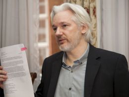 Julian Assange Uses Bitcoin’s Blockchain for Proof of Life