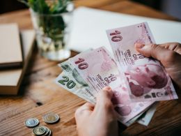 Turkish Lira Downtrend Makes Bitcoin Look Appealing To Investors
