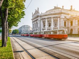World’s First Dedicated Bitcoin Bank Opens In Vienna