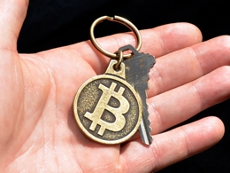 Android Security, Zero Day Vulnerability, and Bitcoin Key Protection