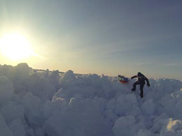 Adventurer to make first ever bitcoin transaction from the South Pole