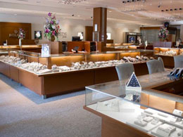 Reeds Jewelers: Bitcoin Sales Impressive Online and In Store